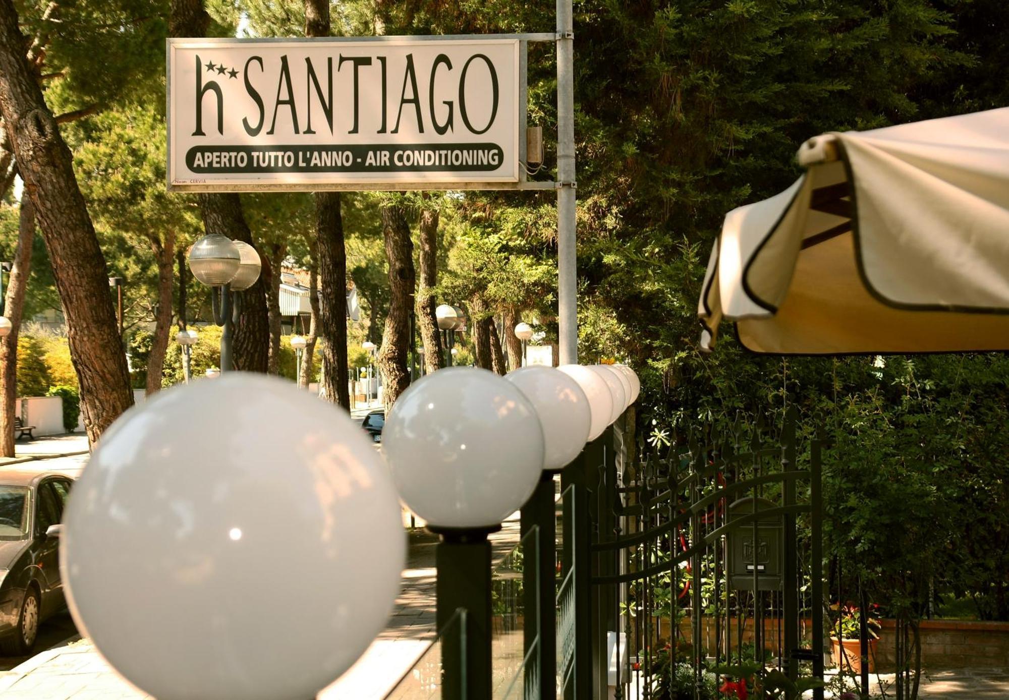 Hotel Santiago Milano Marittima Exterior foto
